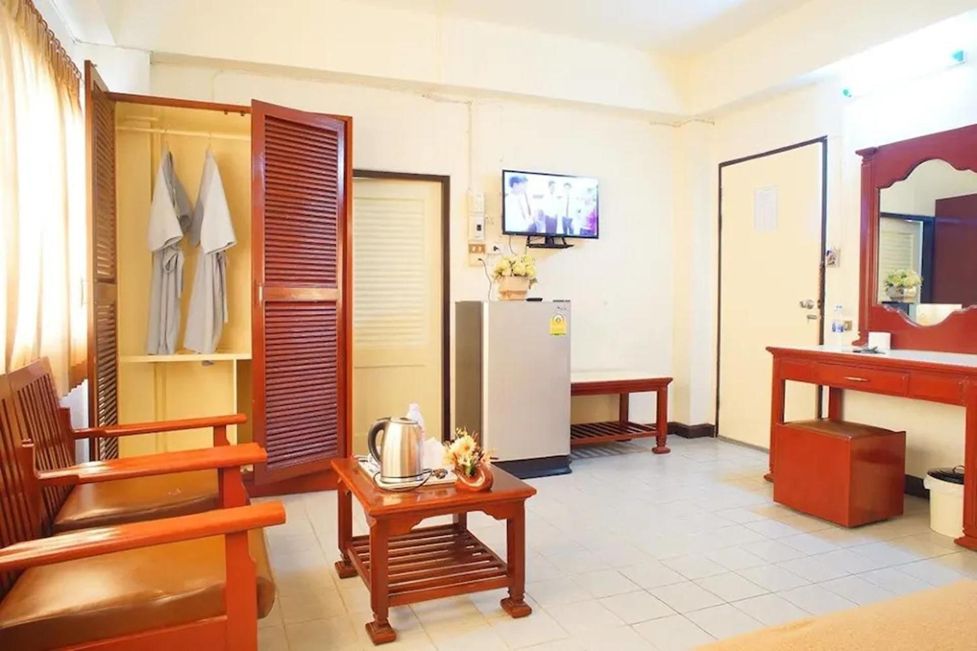 Khelang Nakorn Hotel Λαμπάνγκ Εξωτερικό φωτογραφία